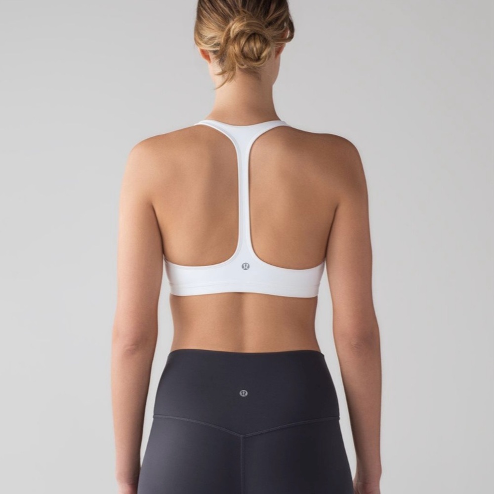 Lululemon🍋 White Arise Sports Bra in Nulu Fabric